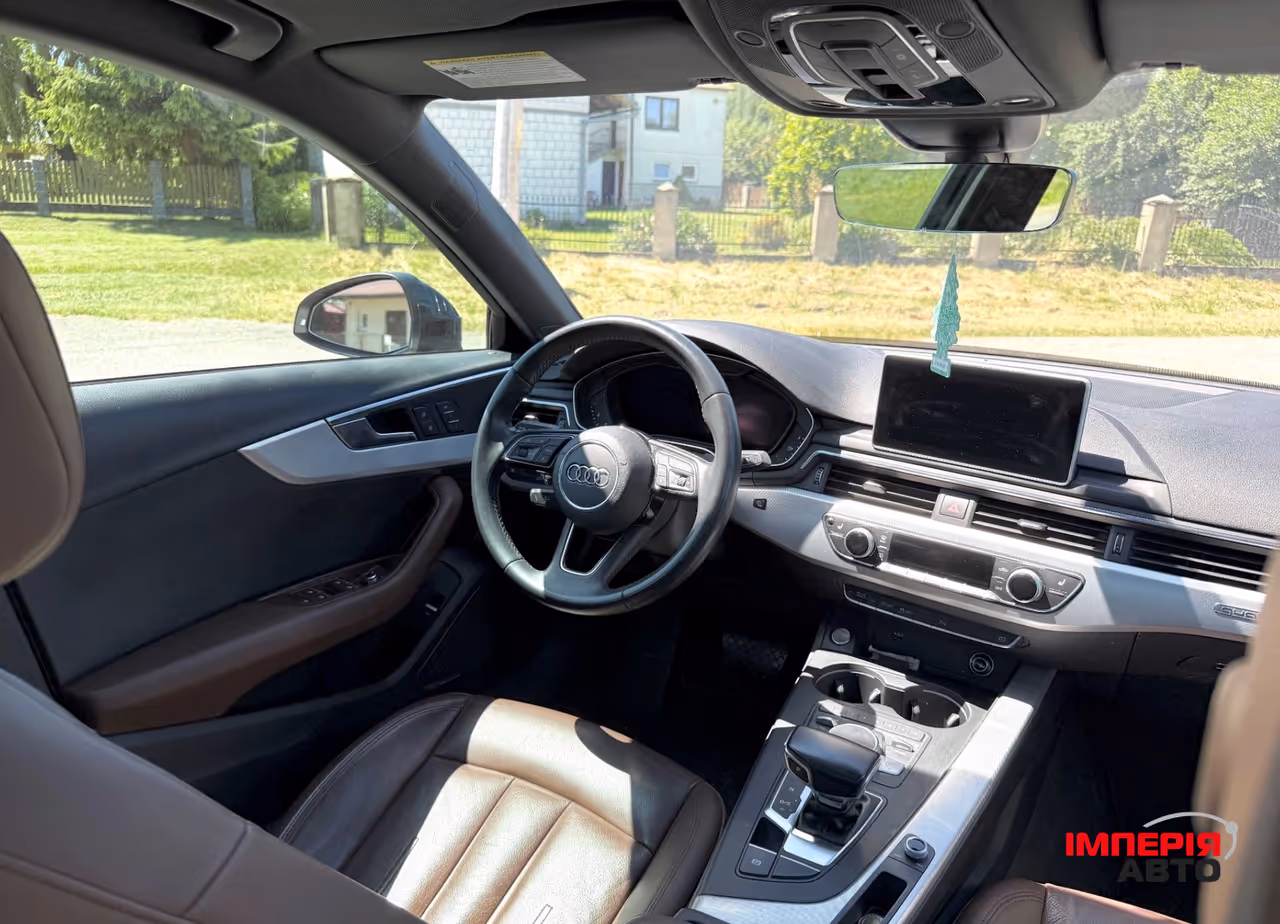 Audi A4 - фото 15
