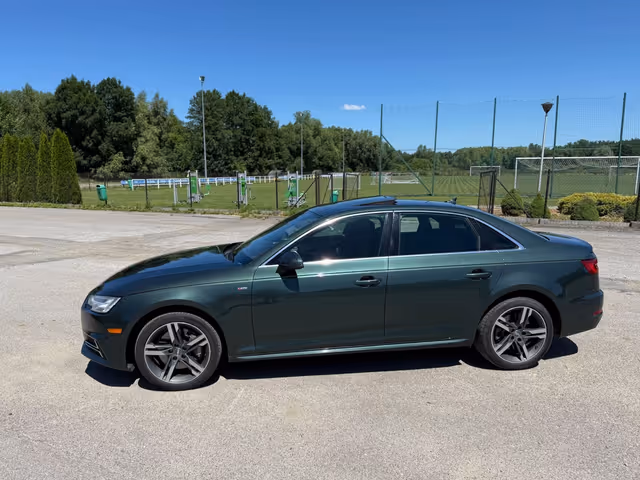 Audi A4 - фото 2