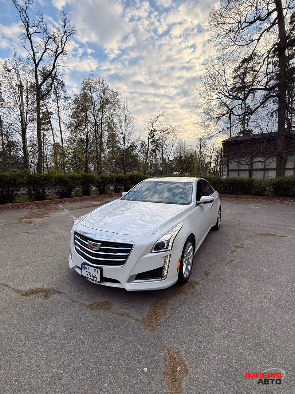 Cadillac CTS - фото 1
