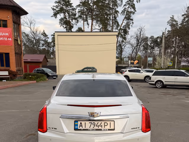 Cadillac CTS - фото 5