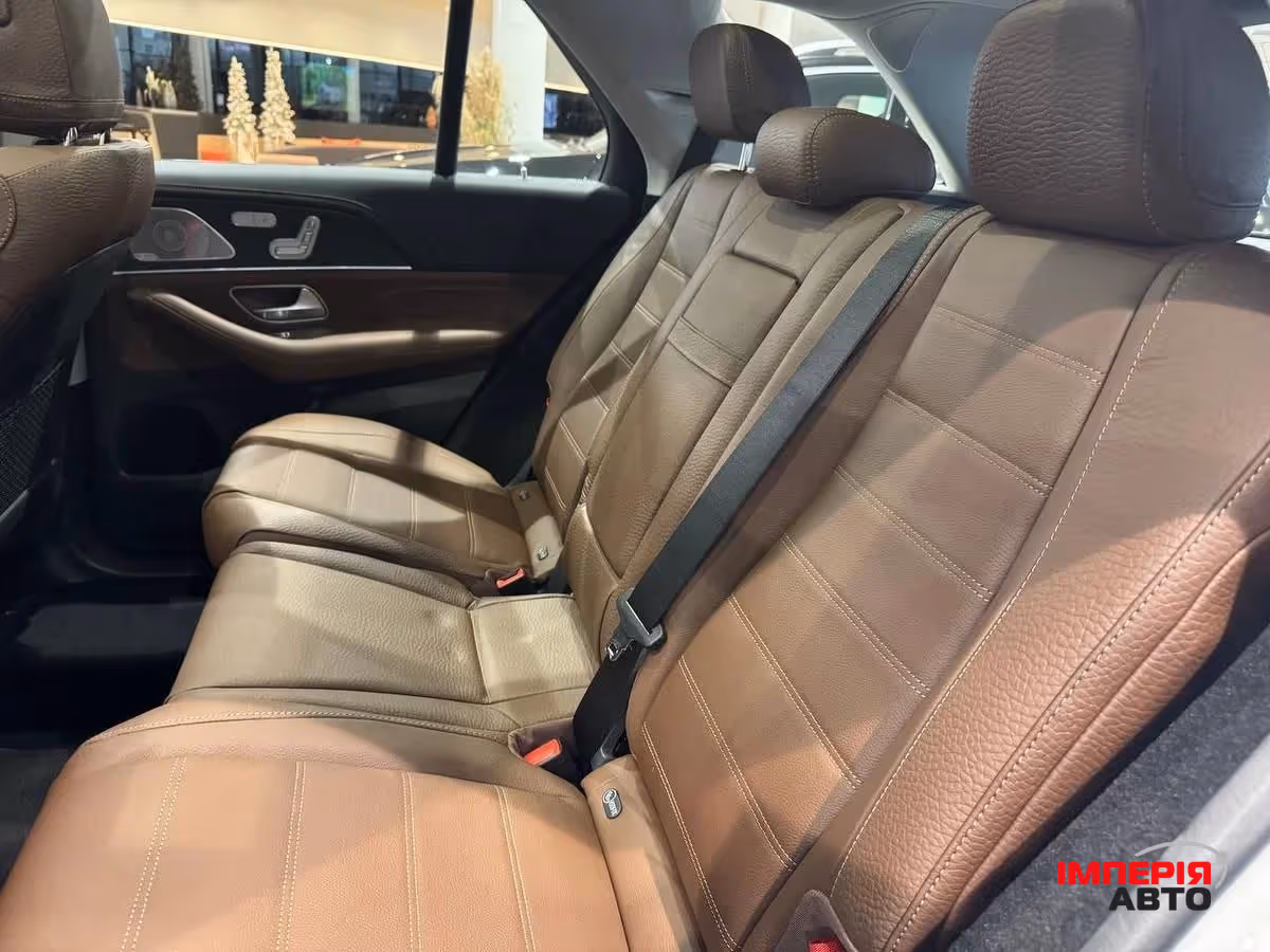 Mercedes-Benz GLE - фото 9