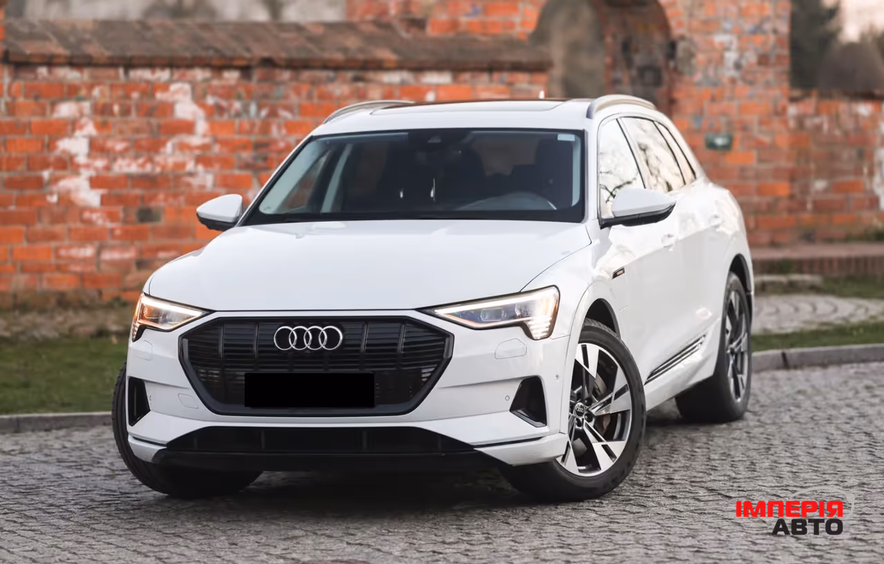 Audi e-tron - фото 2