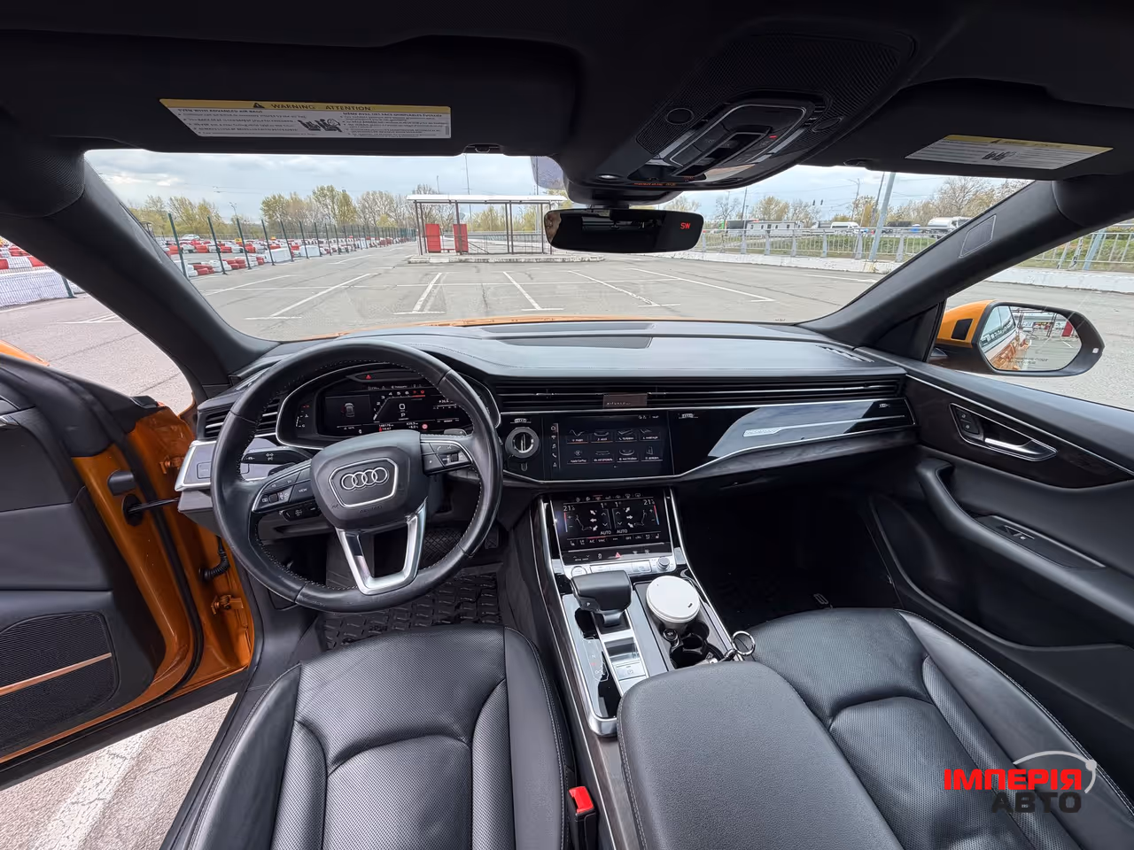 Audi Q8 - фото 16