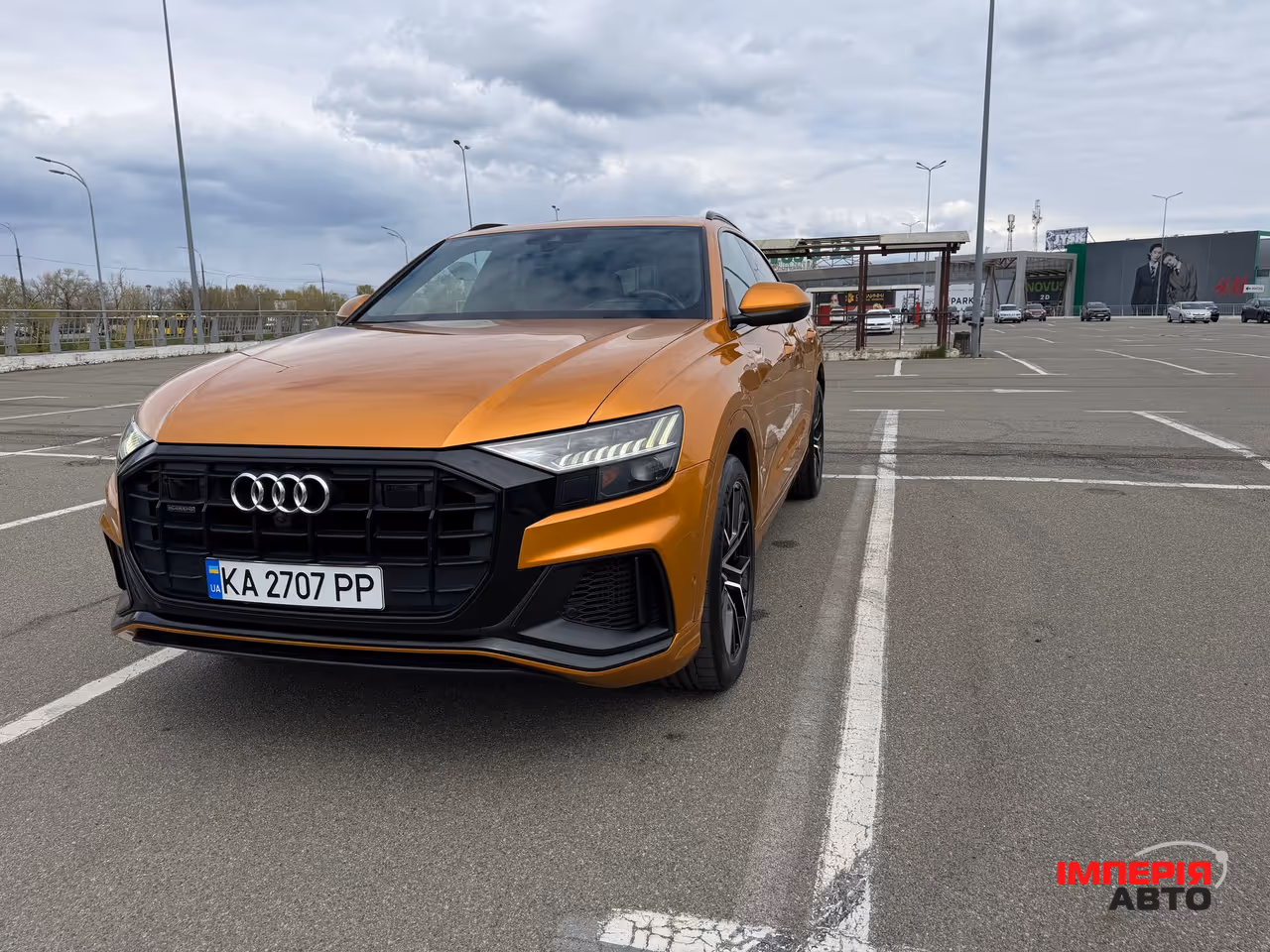 Audi Q8 - фото 26