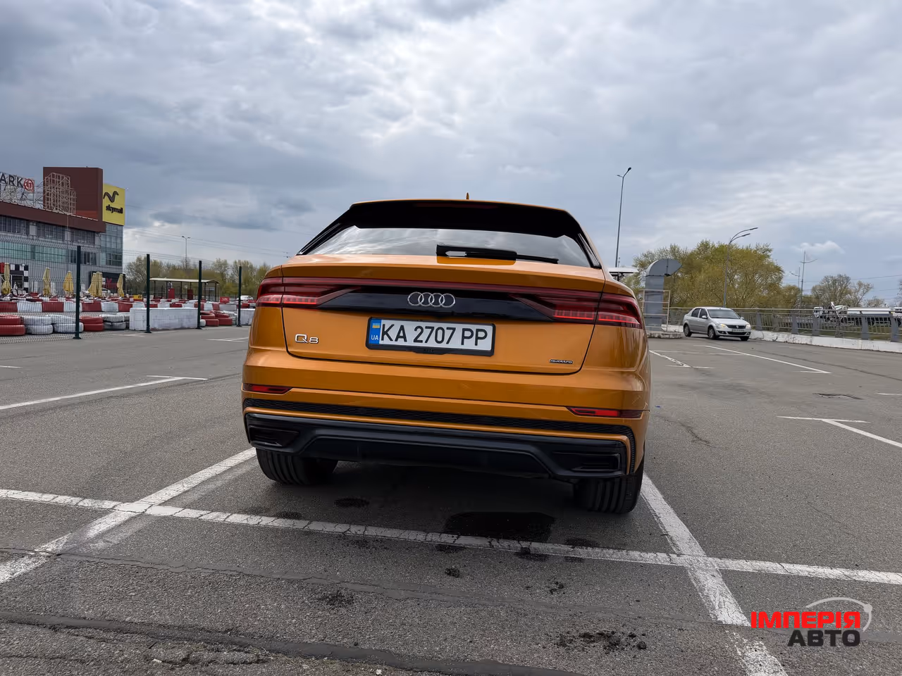 Audi Q8 - фото 8