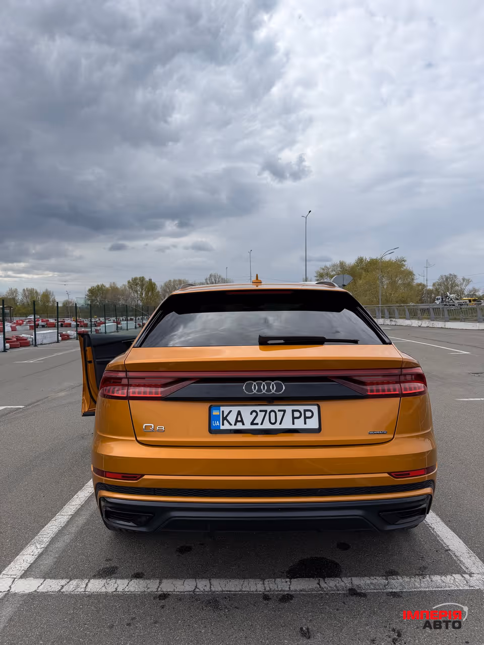 Audi Q8 - фото 10