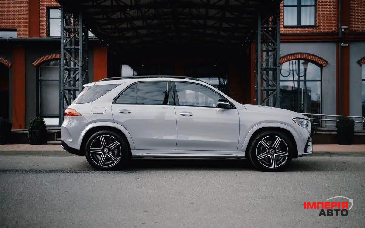 Mercedes-Benz GLE - фото 3