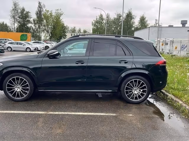 Mercedes-Benz GLE - фото 2