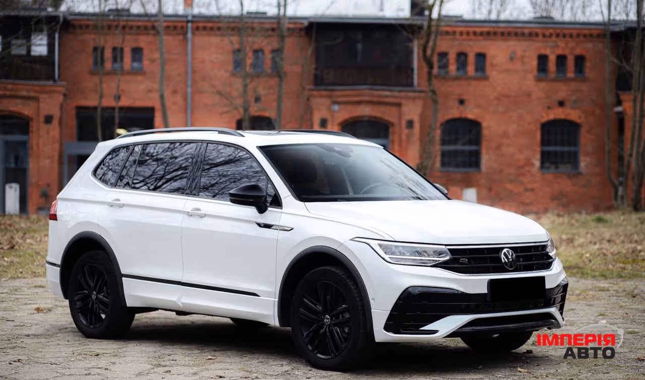 Volkswagen Tiguan - фото 1