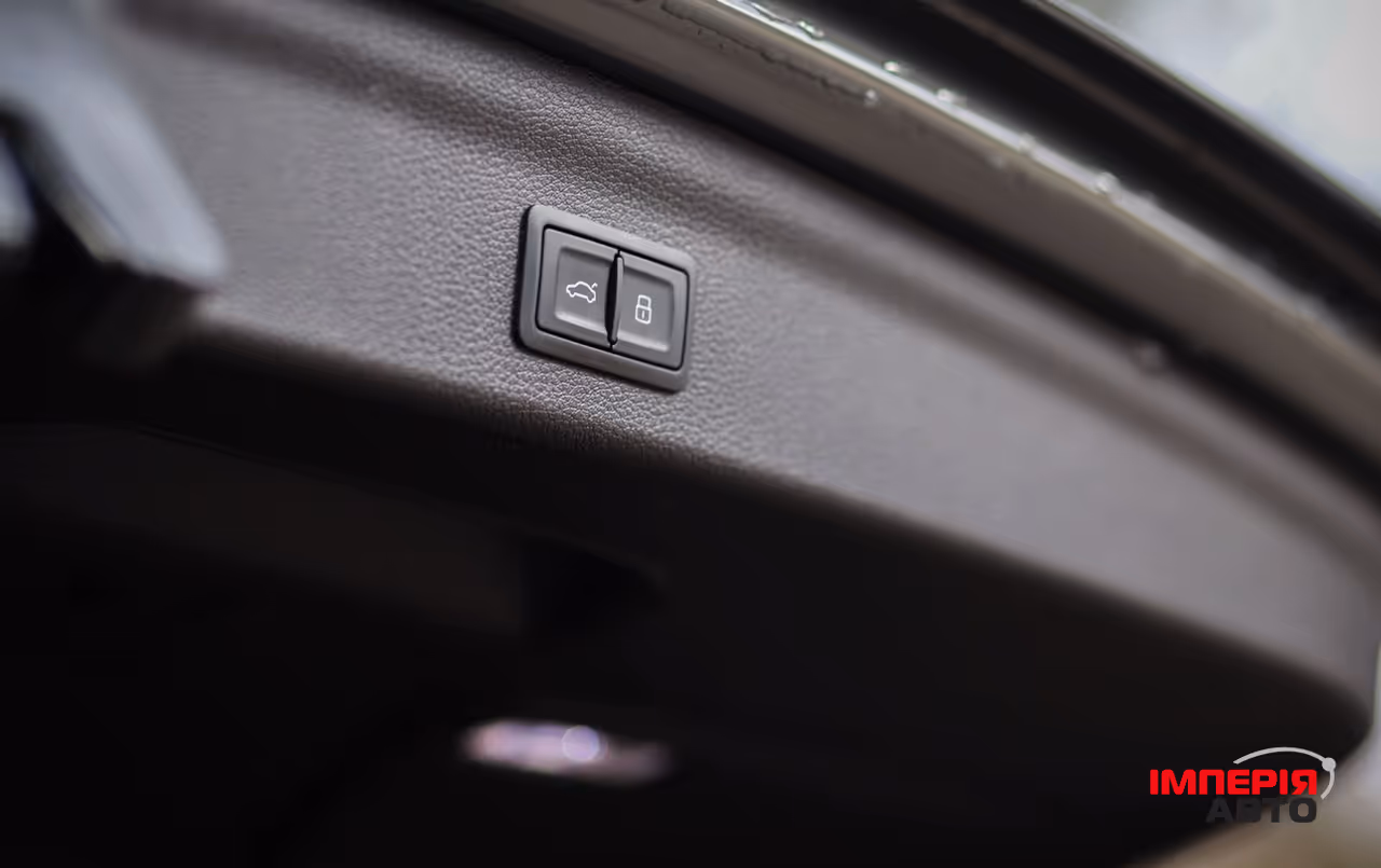 Volkswagen Tiguan - фото 19
