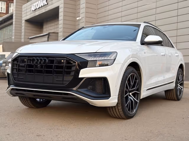 Audi Q8 - фото 2