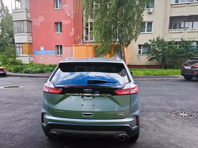 Ford Edge - фото 3
