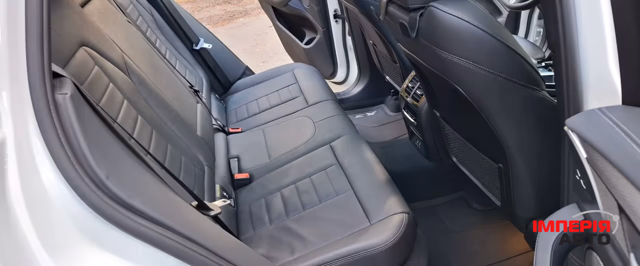 BMW X3 - фото 12
