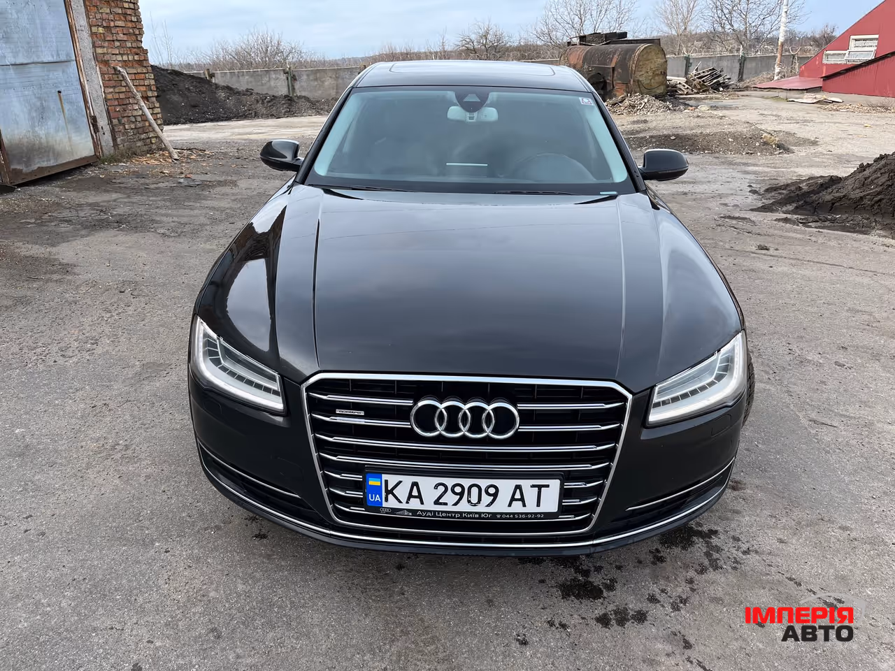 Audi A8 - фото 3