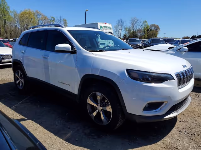 Jeep Cherokee - фото 4
