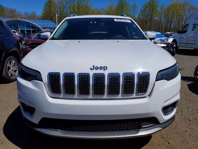 Jeep Cherokee - фото 5