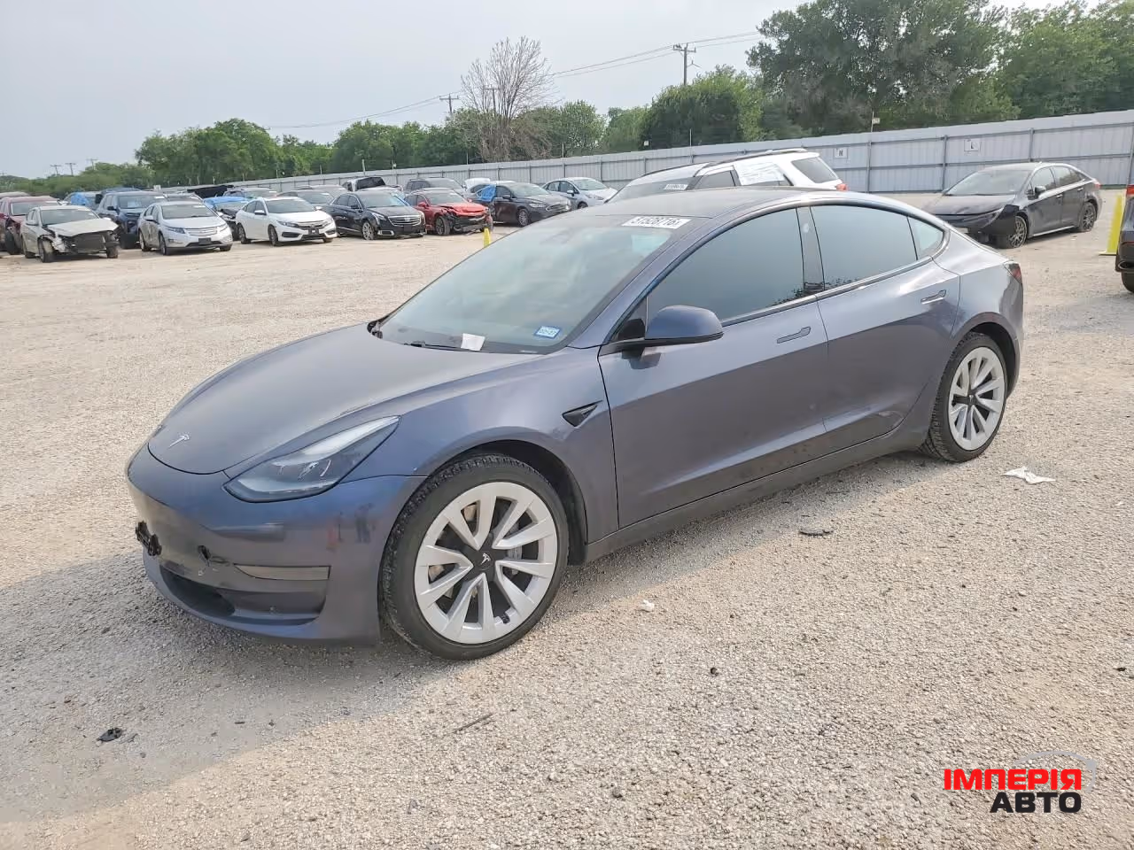Tesla Model 3 - фото 2