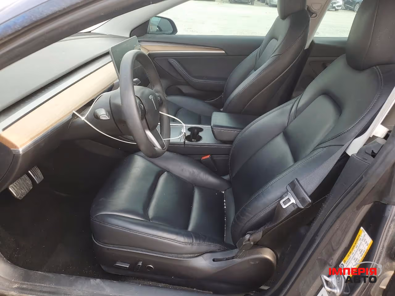 Tesla Model 3 - фото 8