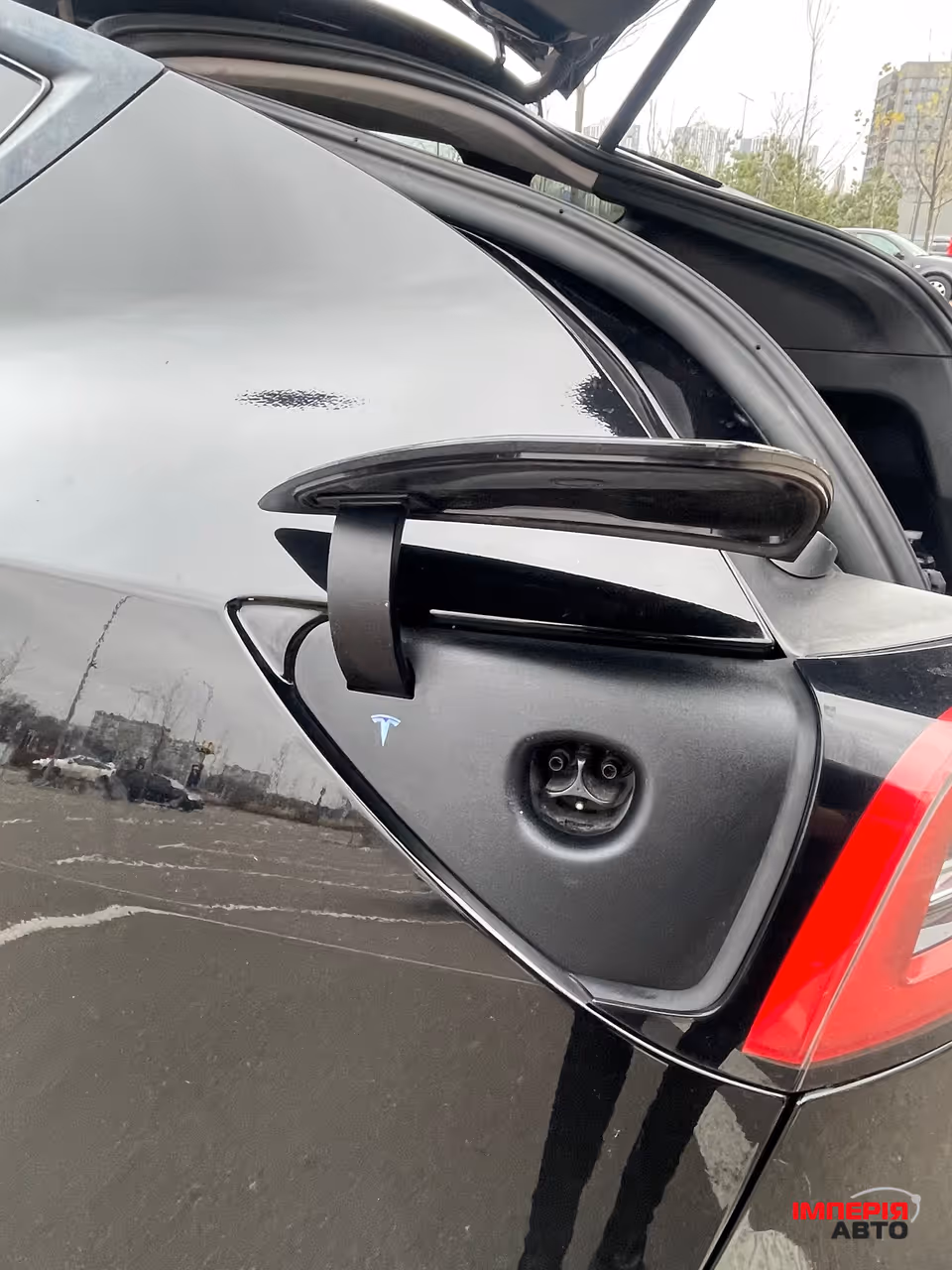 Tesla Model Y - фото 9