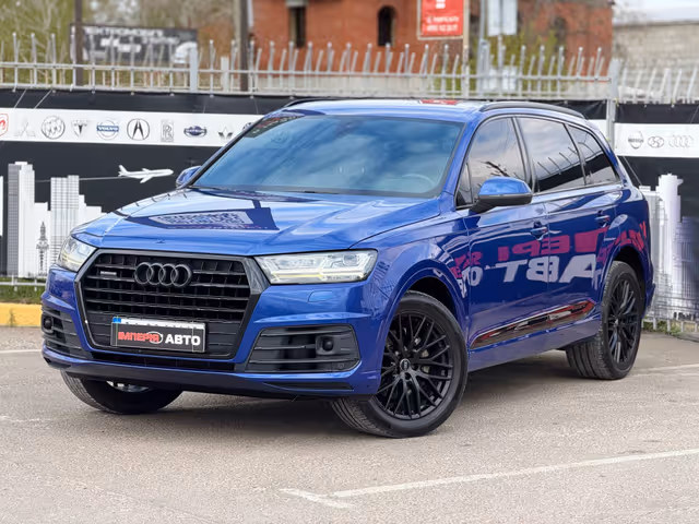 Audi Q7 - фото 5