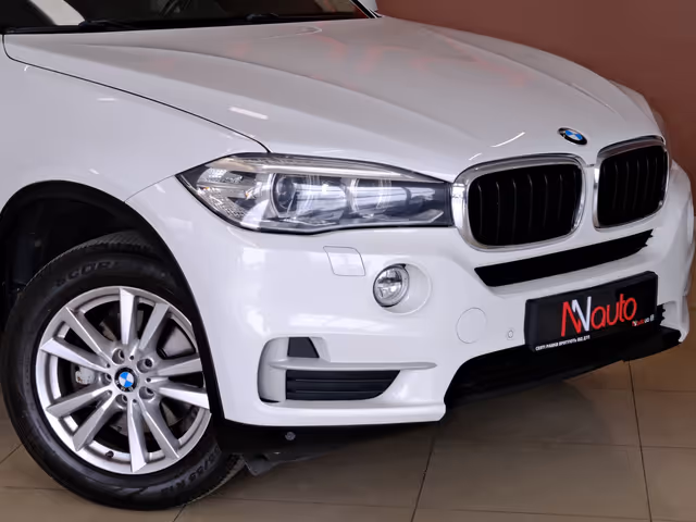 BMW X5 - фото 3