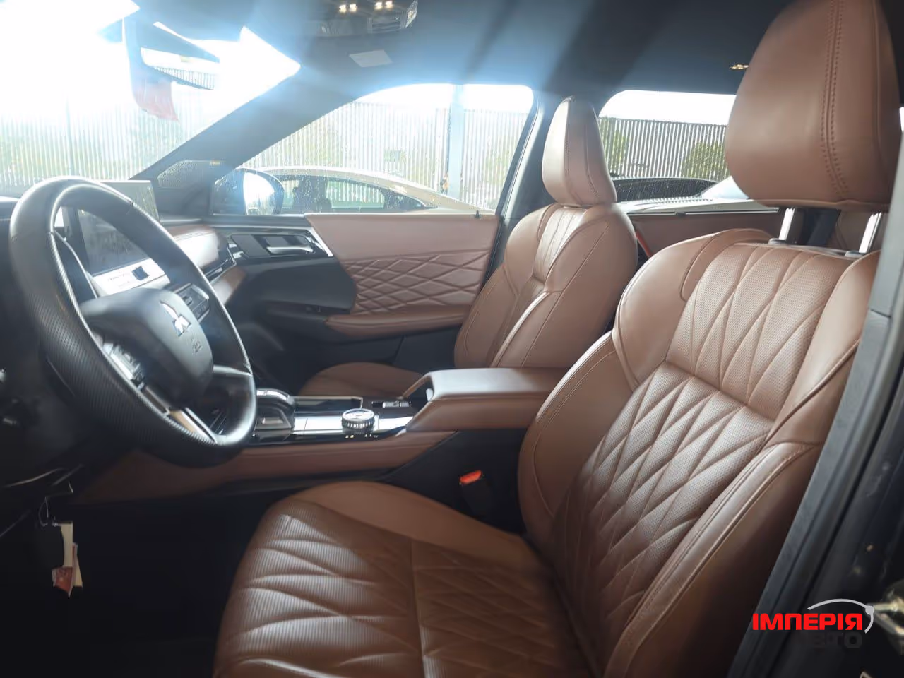Mitsubishi Outlander - фото 7