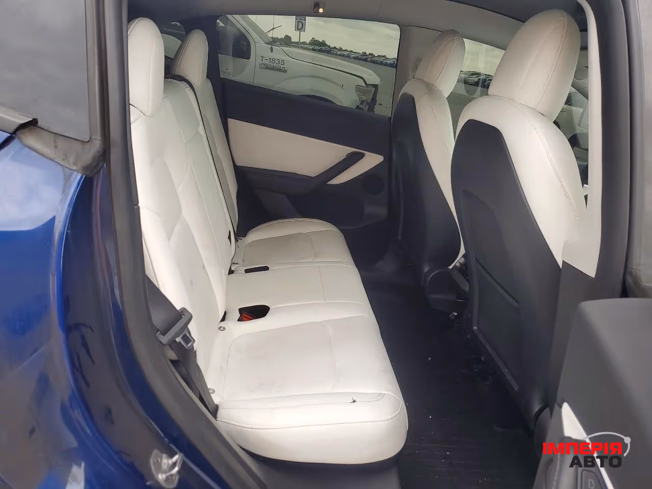 Tesla Model Y - фото 9