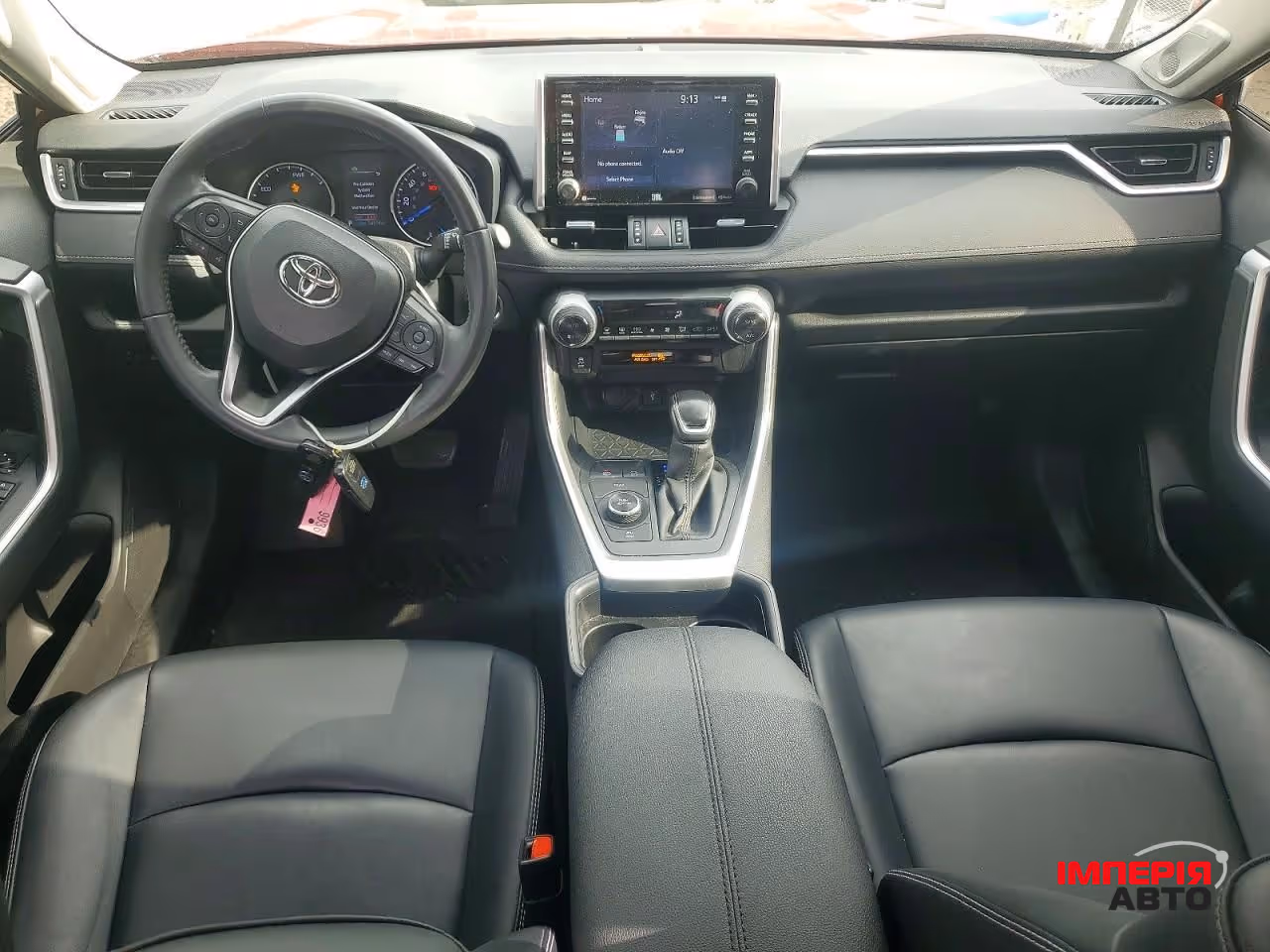 Toyota RAV4 - фото 7