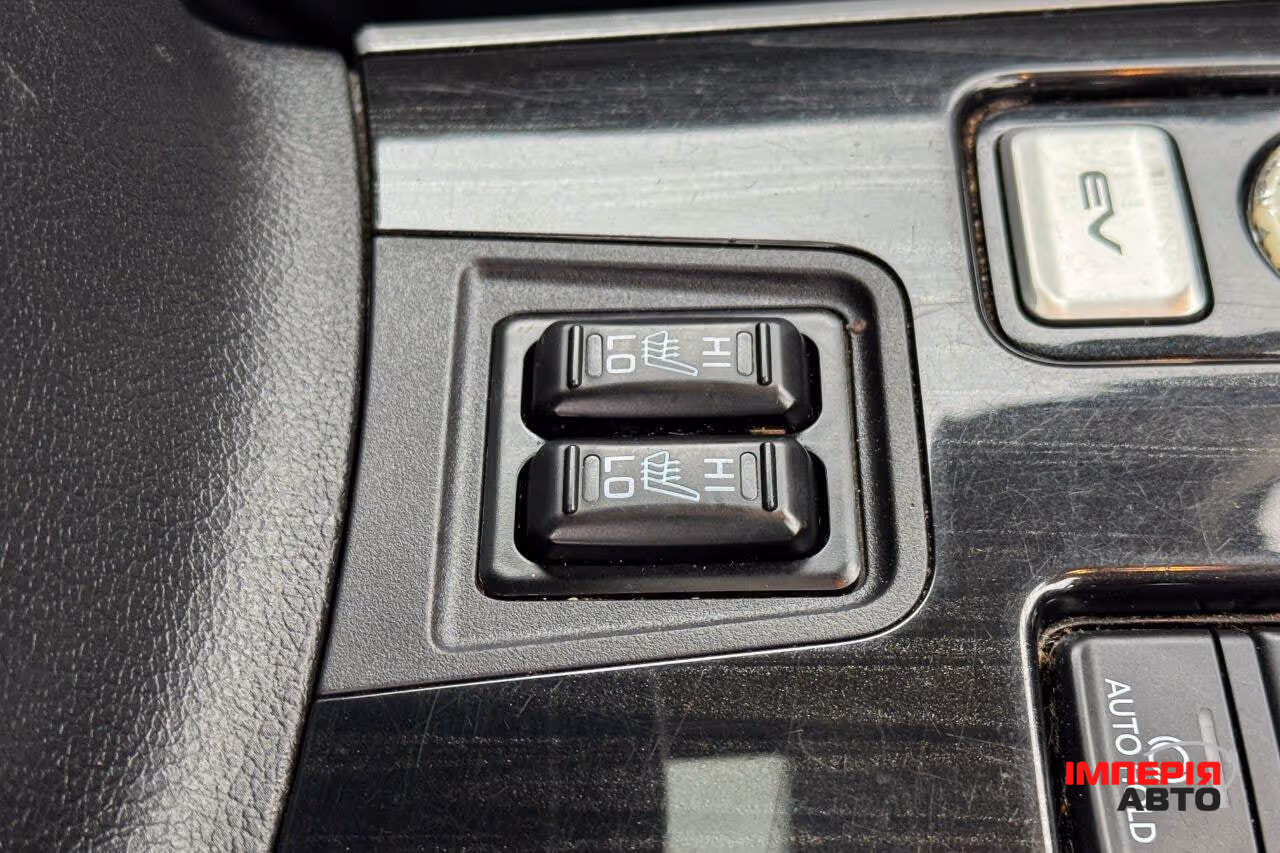 Mitsubishi Outlander - фото 13