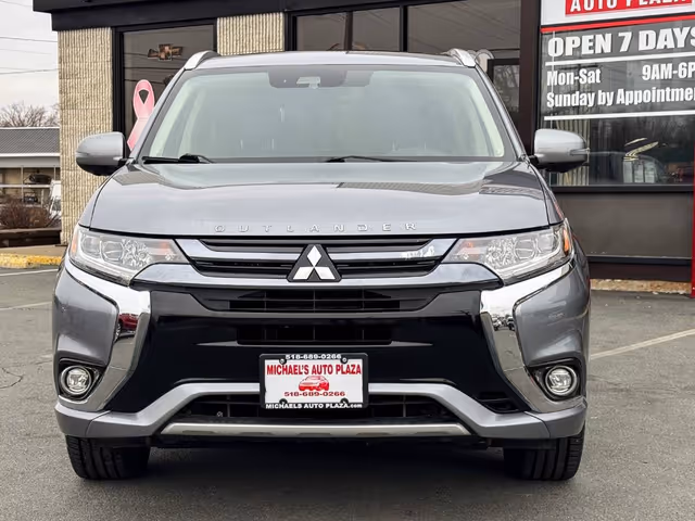 Mitsubishi Outlander - фото 2