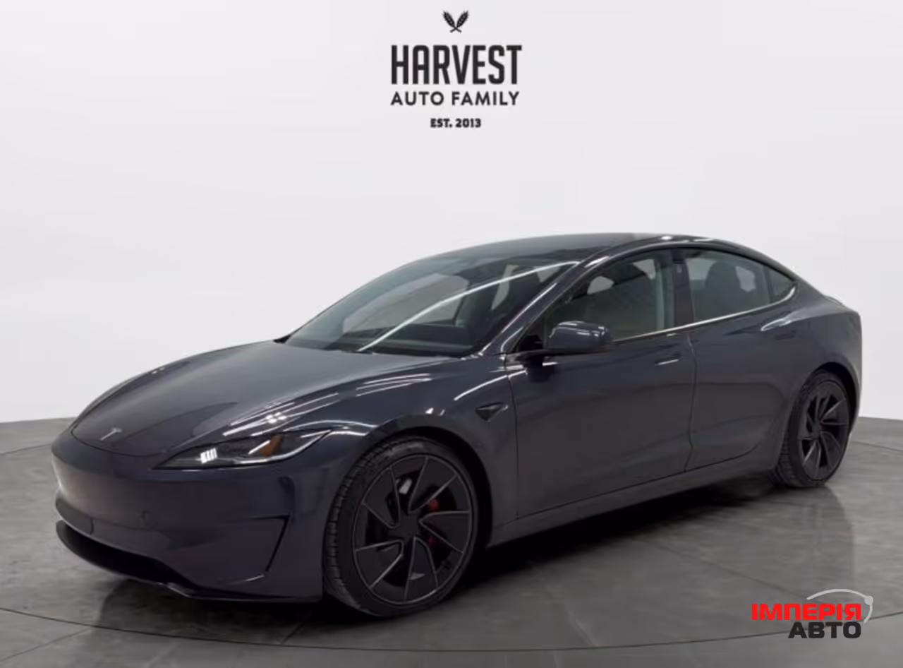 Tesla Model 3 - фото 1