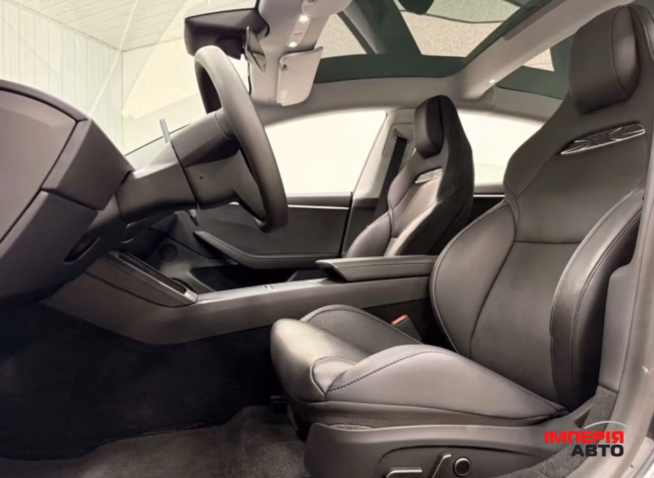 Tesla Model 3 - фото 7