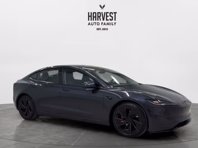 Tesla Model 3 - фото 3