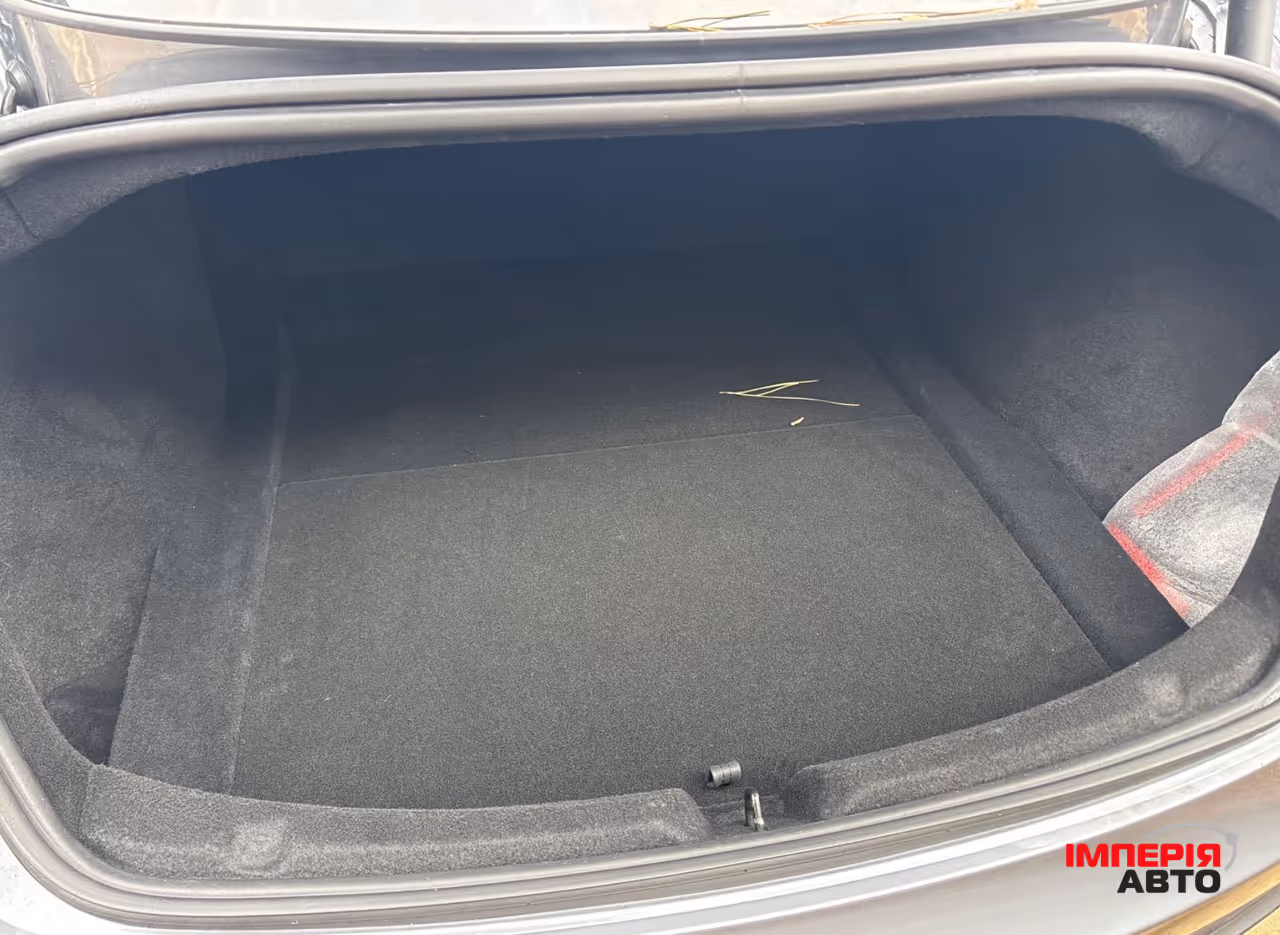 Tesla Model 3 - фото 6