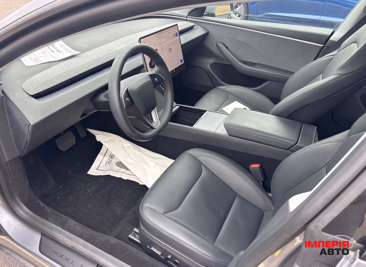 Tesla Model 3 - фото 4