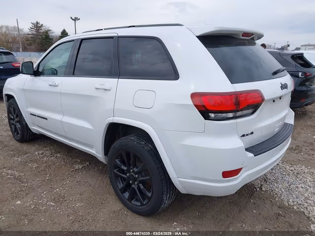 Jeep Grand Cherokee - фото 5