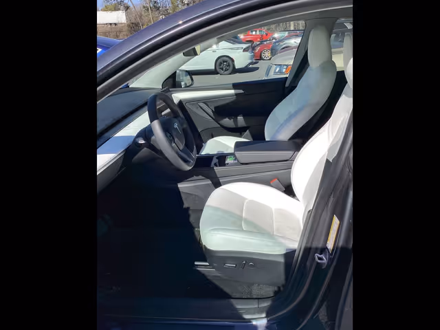 Tesla Model Y - фото 4