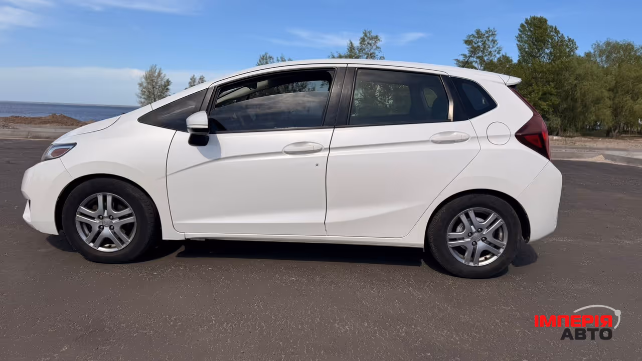 Honda Fit - фото 11