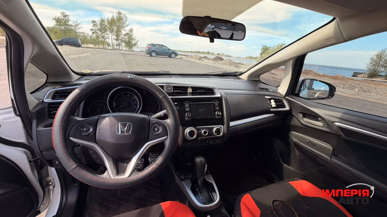 Honda Fit - фото 13