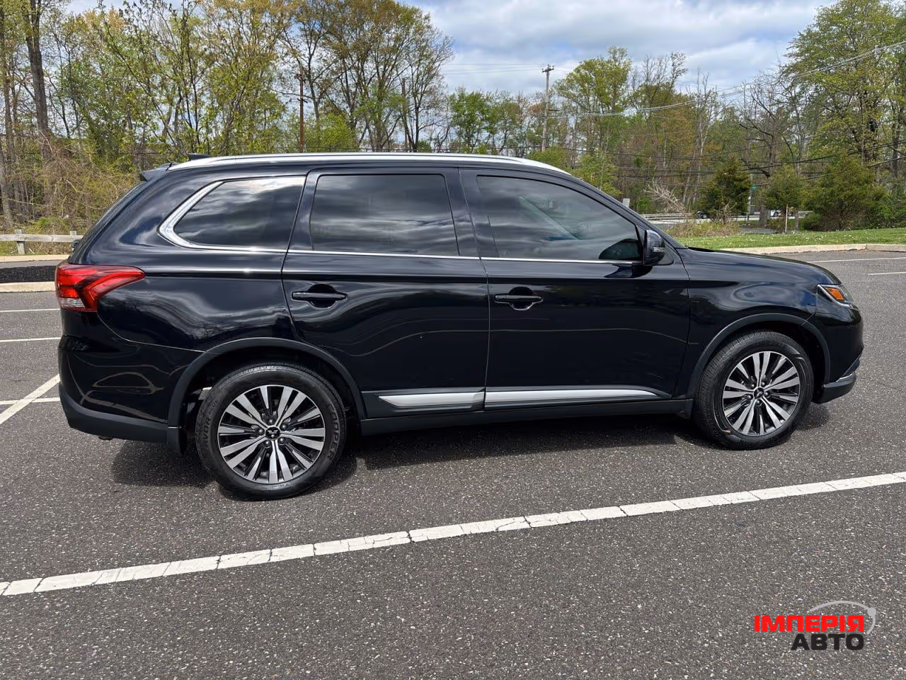 Mitsubishi Outlander - фото 5