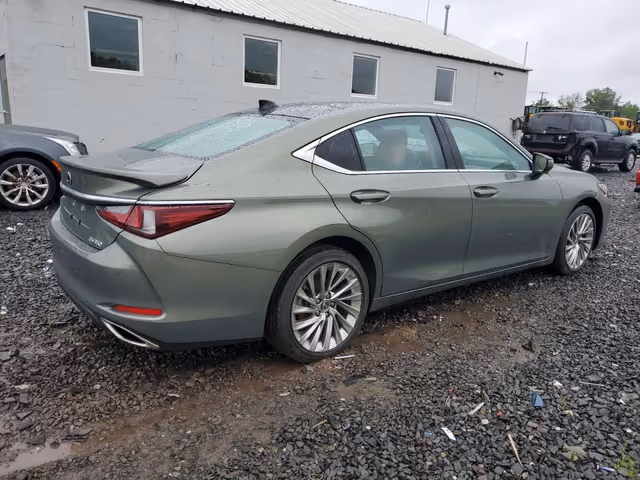 Lexus ES - фото 4