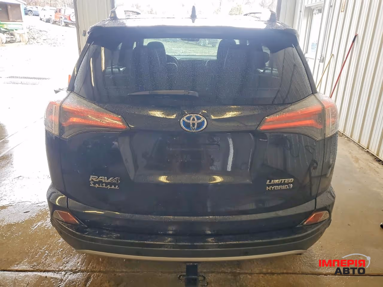 Toyota RAV4 - фото 6