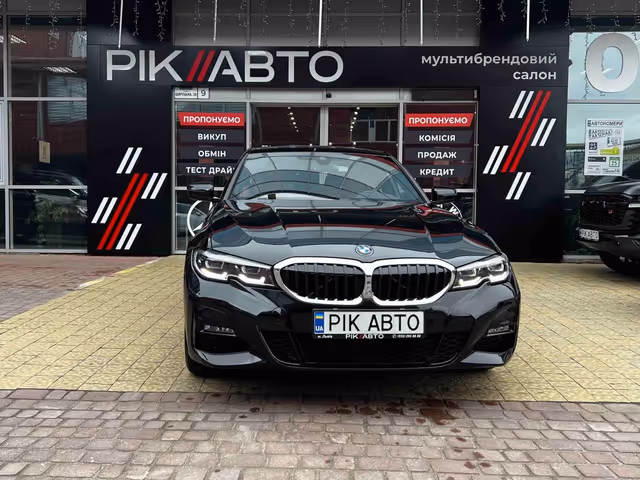 BMW 3 серії - фото 1