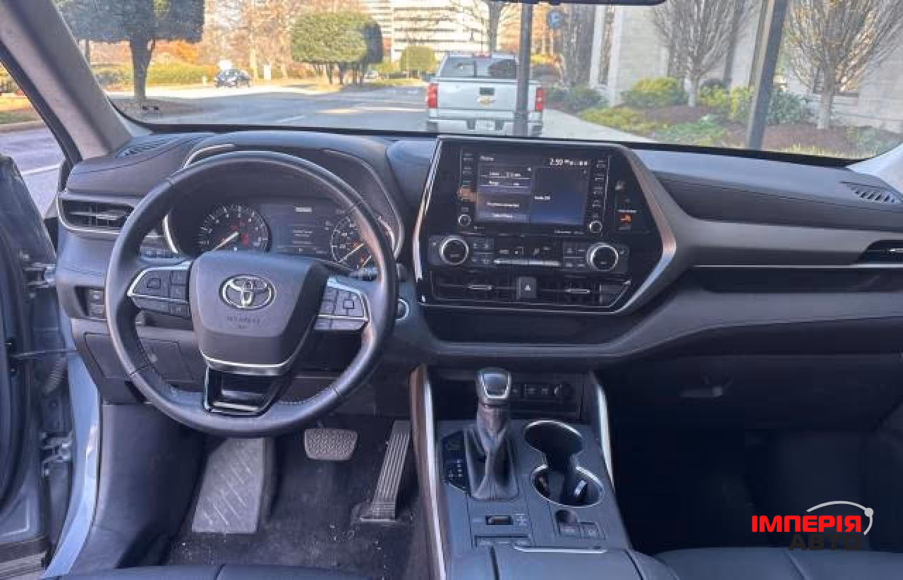 Toyota Highlander - фото 4