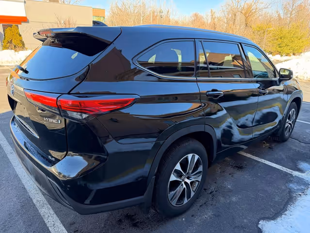 Toyota Highlander - фото 4