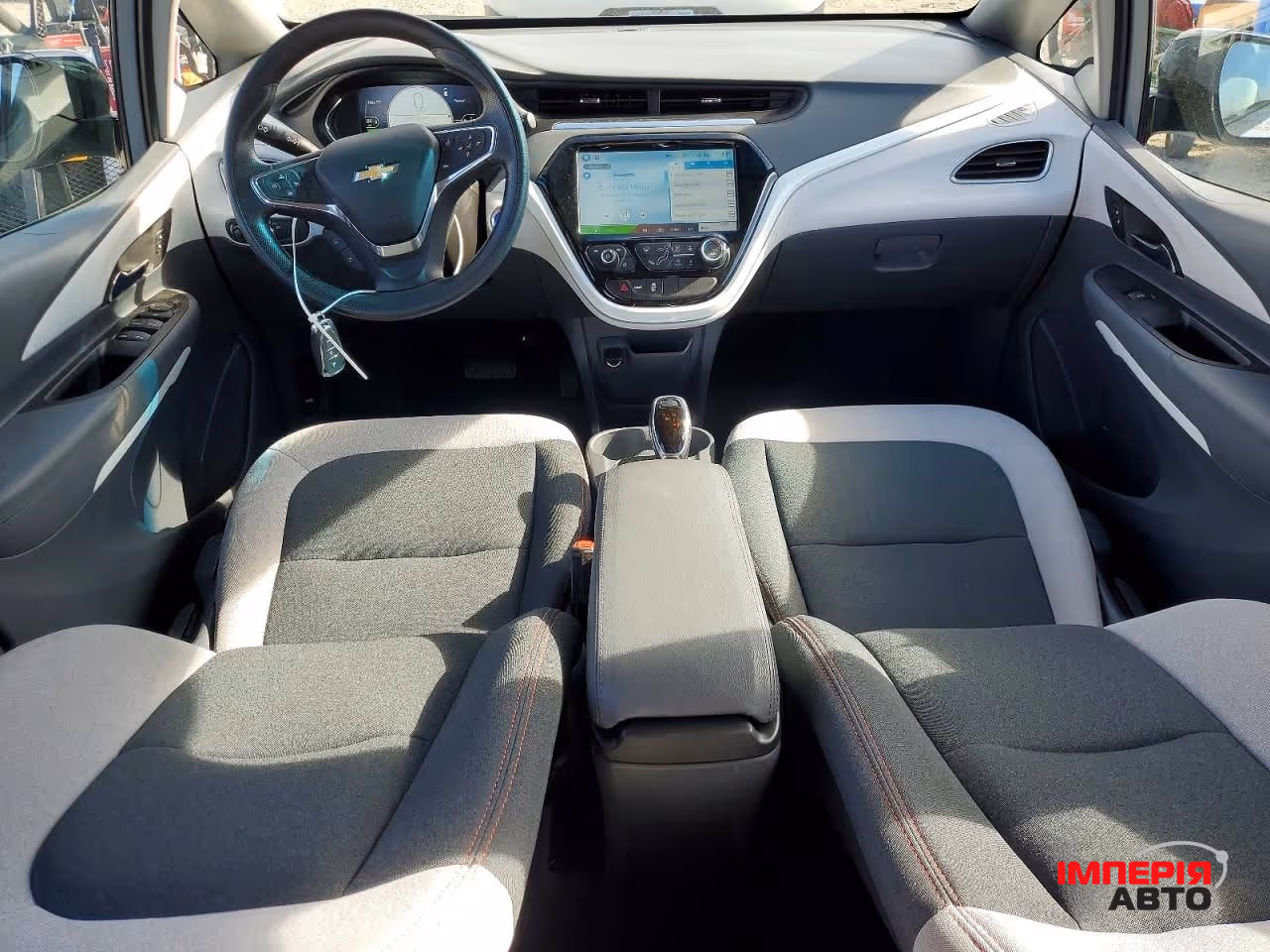 Chevrolet Bolt EUV - фото 7