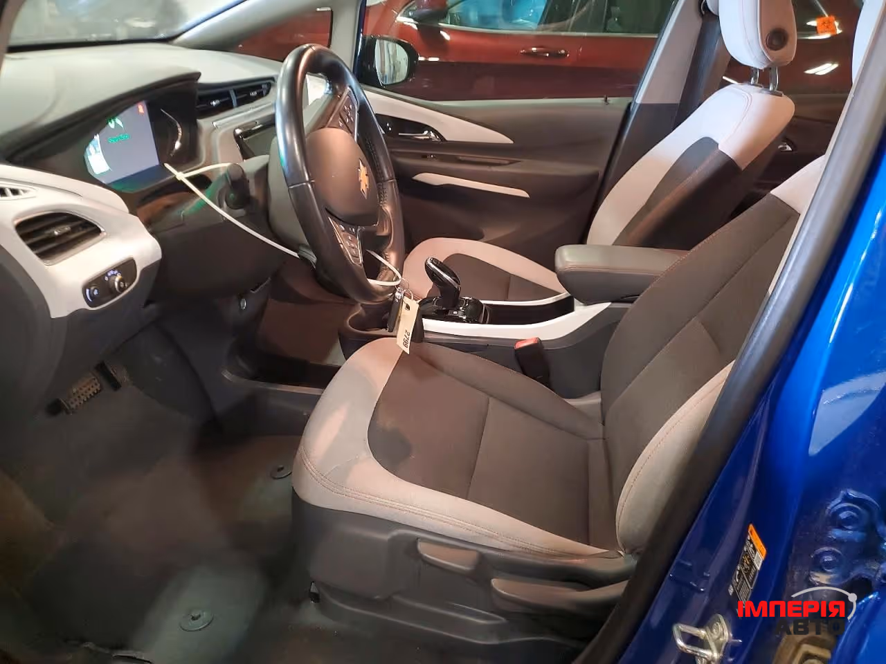 Chevrolet Bolt EUV - фото 8
