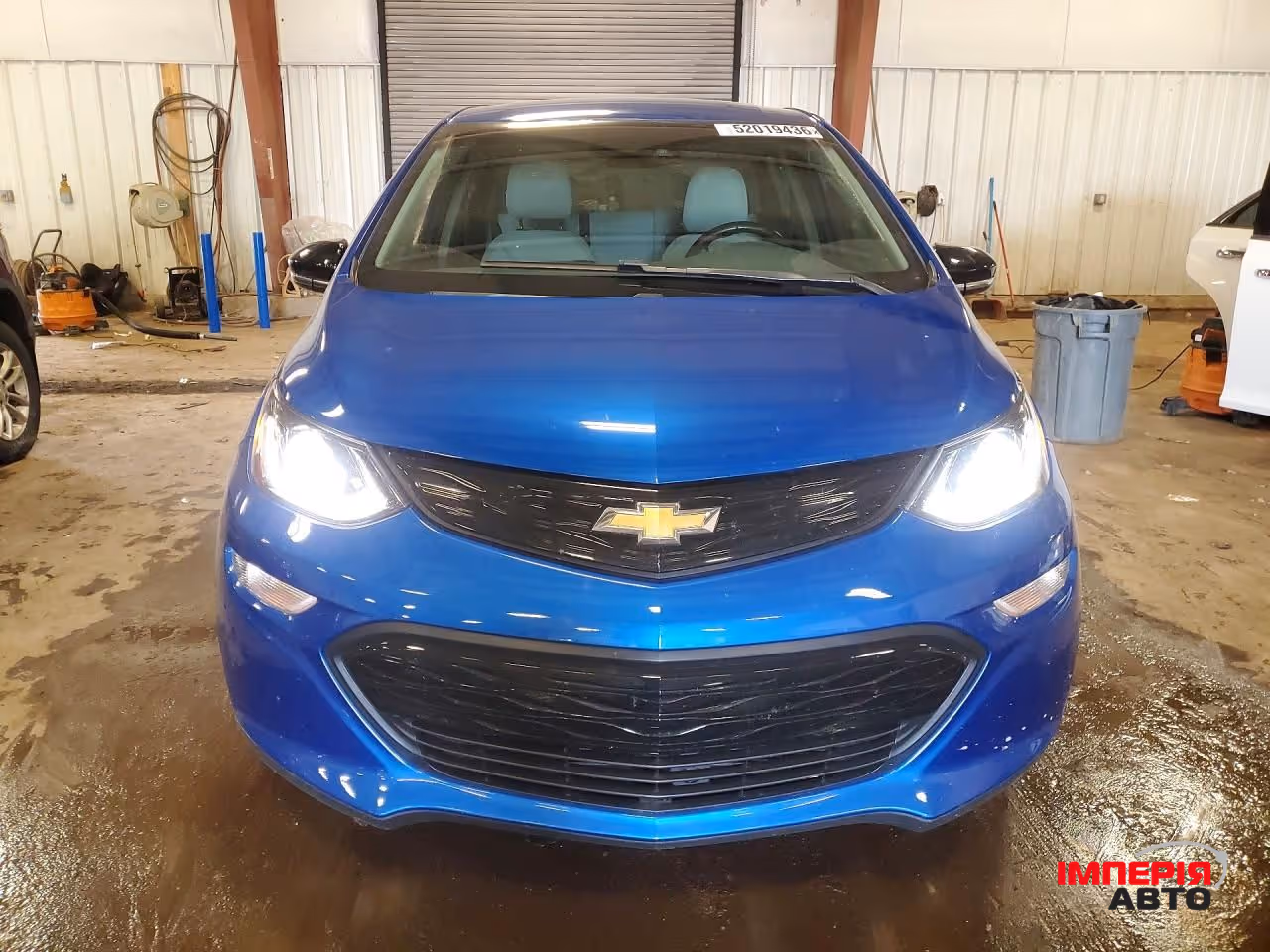 Chevrolet Bolt EUV - фото 1