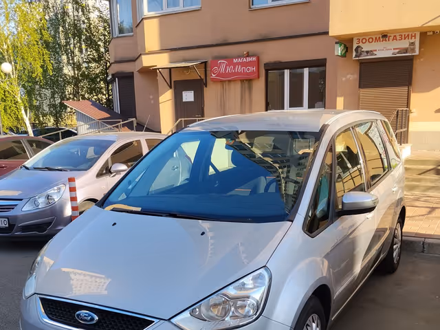 Ford Galaxy - фото 1