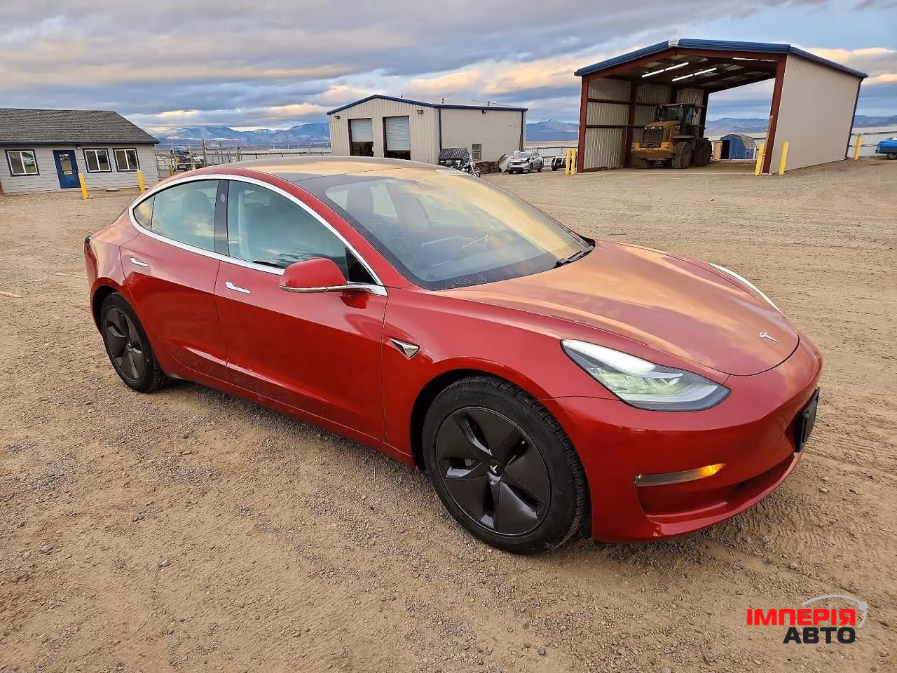 Tesla Model 3 - фото 2